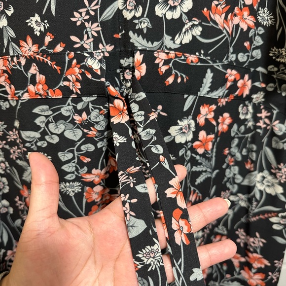 GLAMOROUS MAXI FLORAL DRESS - Picture 7 of 9